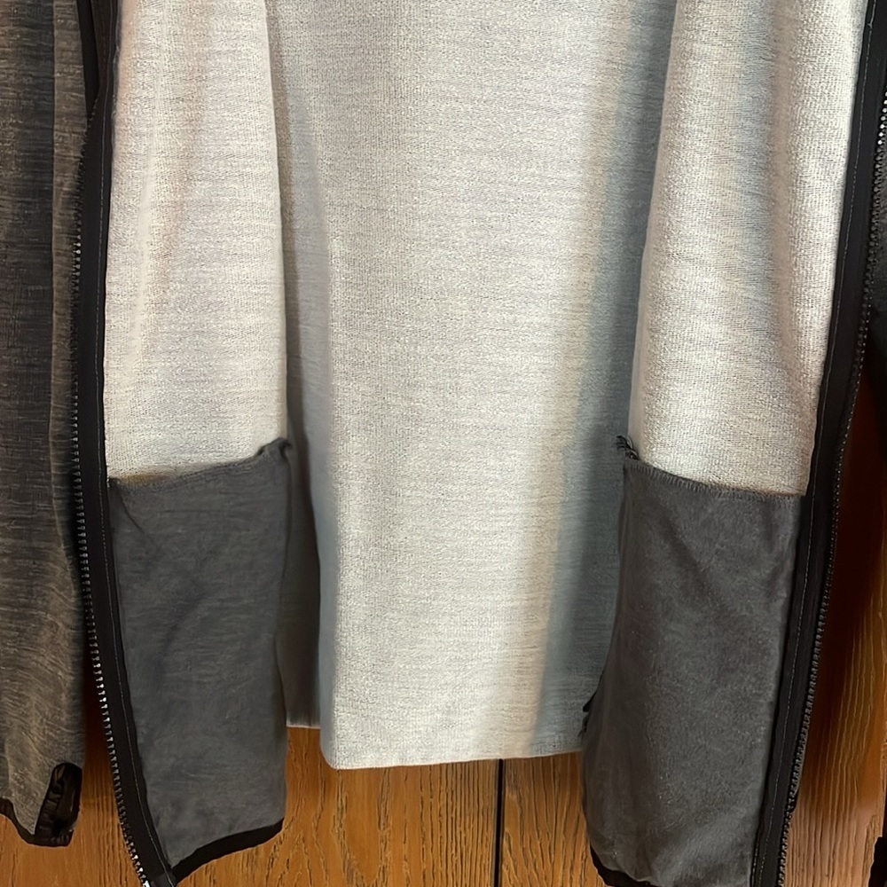 PINK - Hoodie - Zippered pockets - Picture 6 of 6